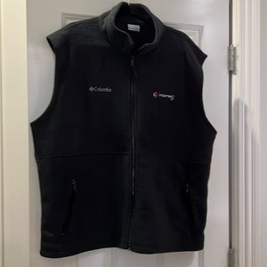 Men’s Columbia Fleece Vest.  Like New.  Never worn.